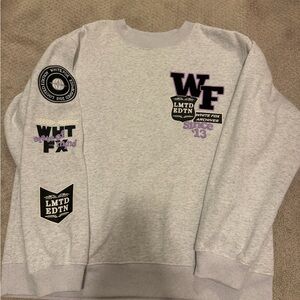 Light Grey whitefox crewneck sweatshirt
